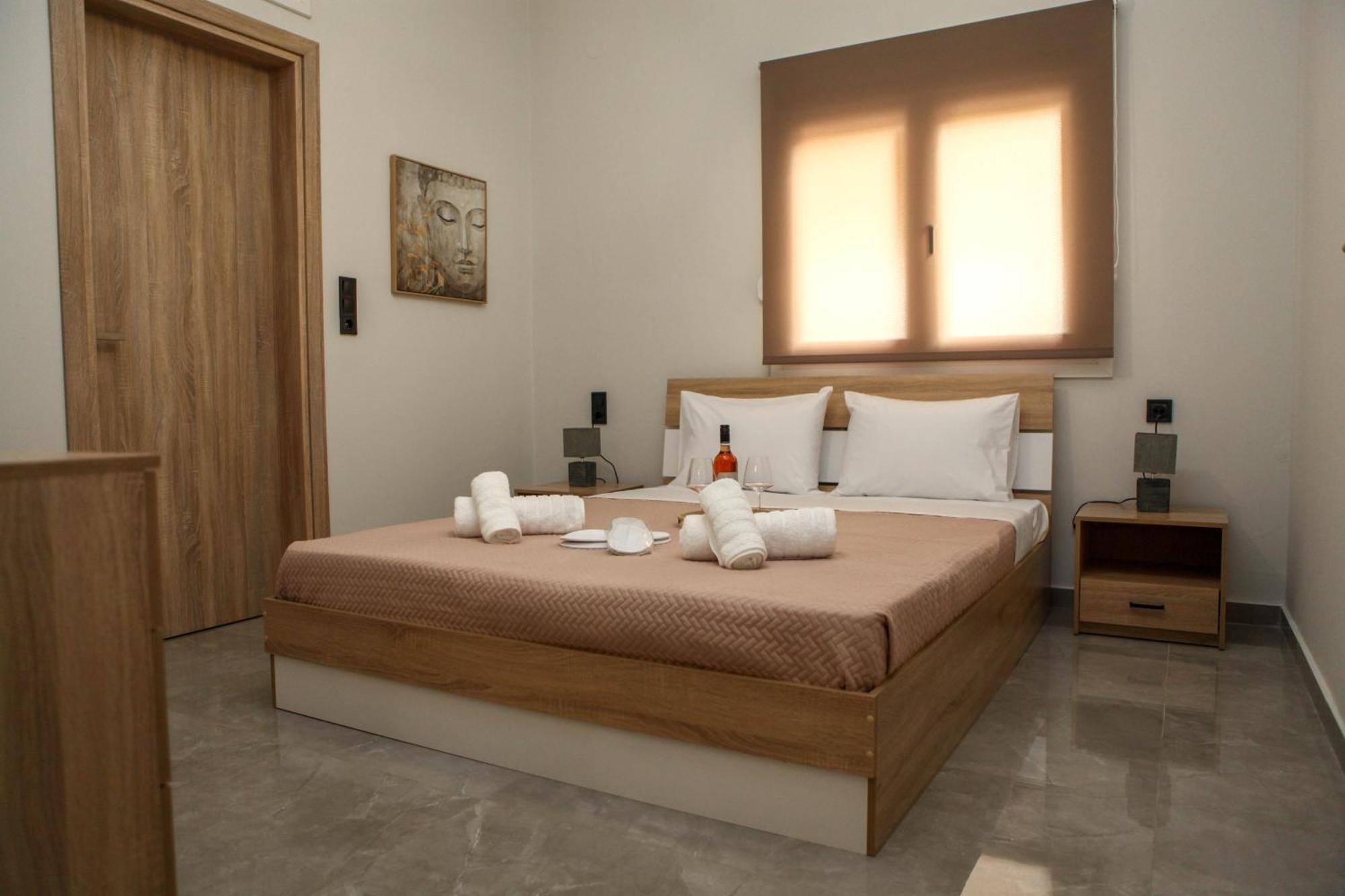 Golden Living Apartment Hriszúpoli Kültér fotó